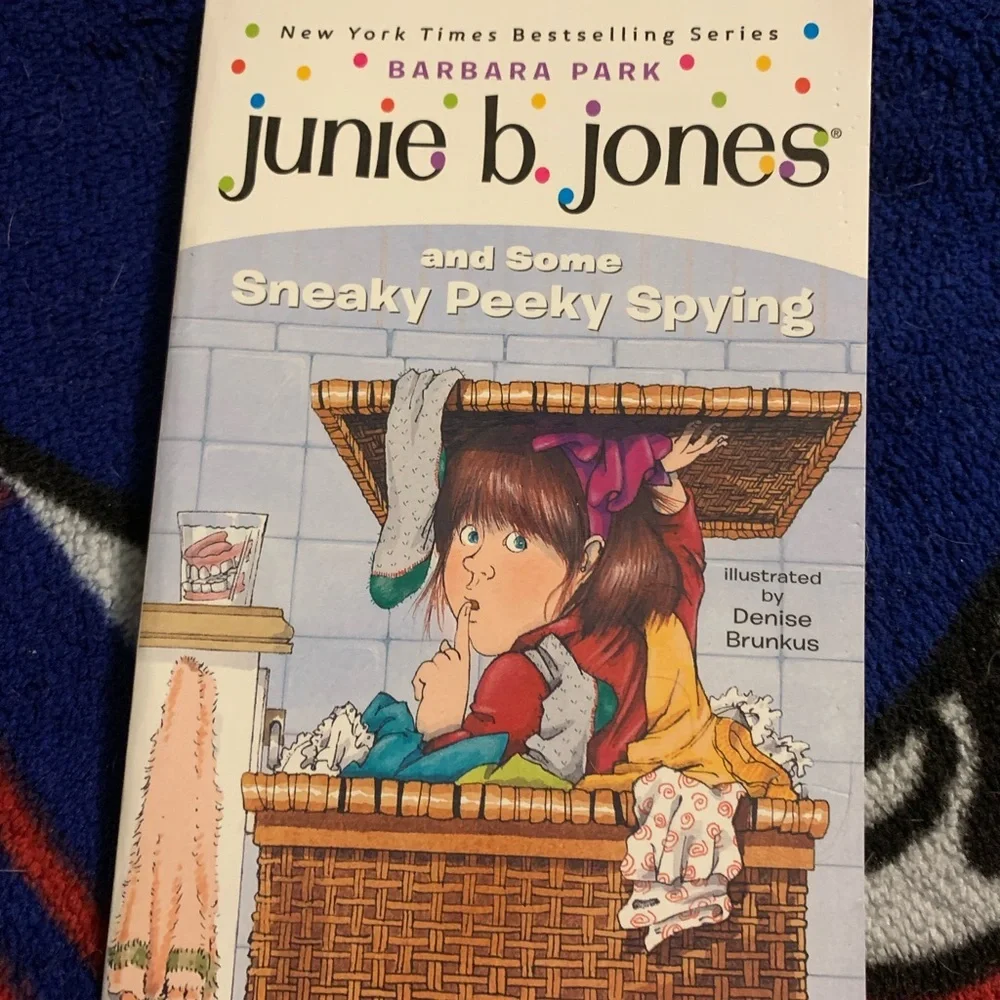 Junie B Jones 4-8 books like new - Picture 2 of 8